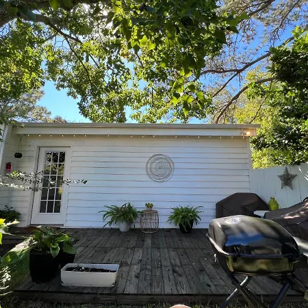 Cozy Loft With Parking And Private Patio W/ Grill Apartment Wilmington Exterior photo