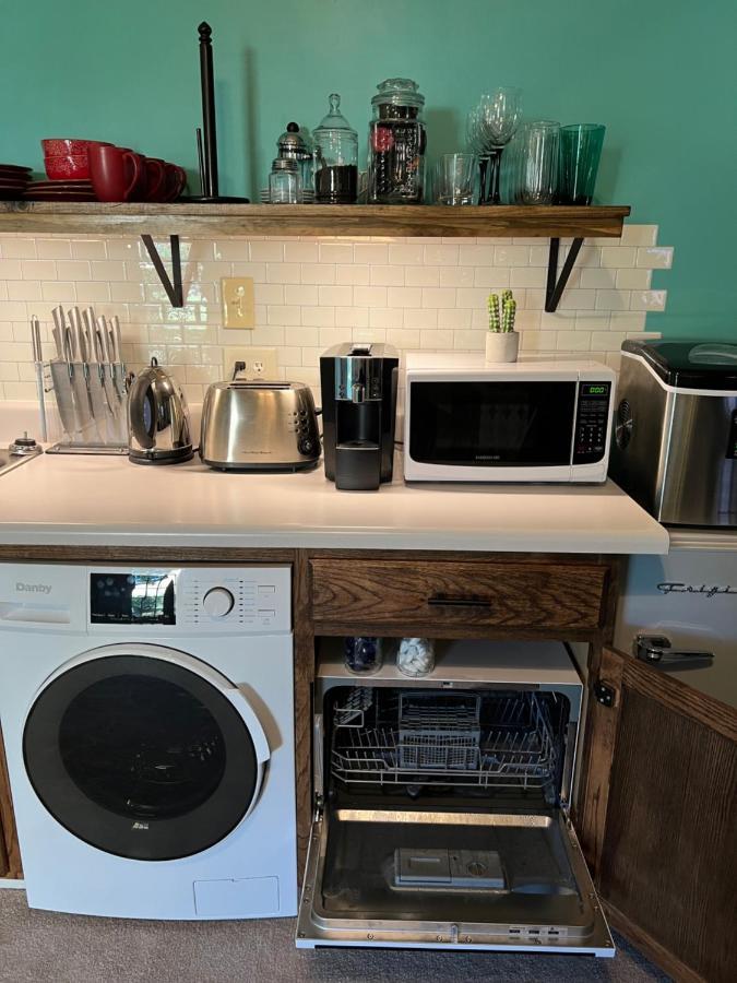 Apartment Cozy Loft With Parking And Private Patio W/ Grill *