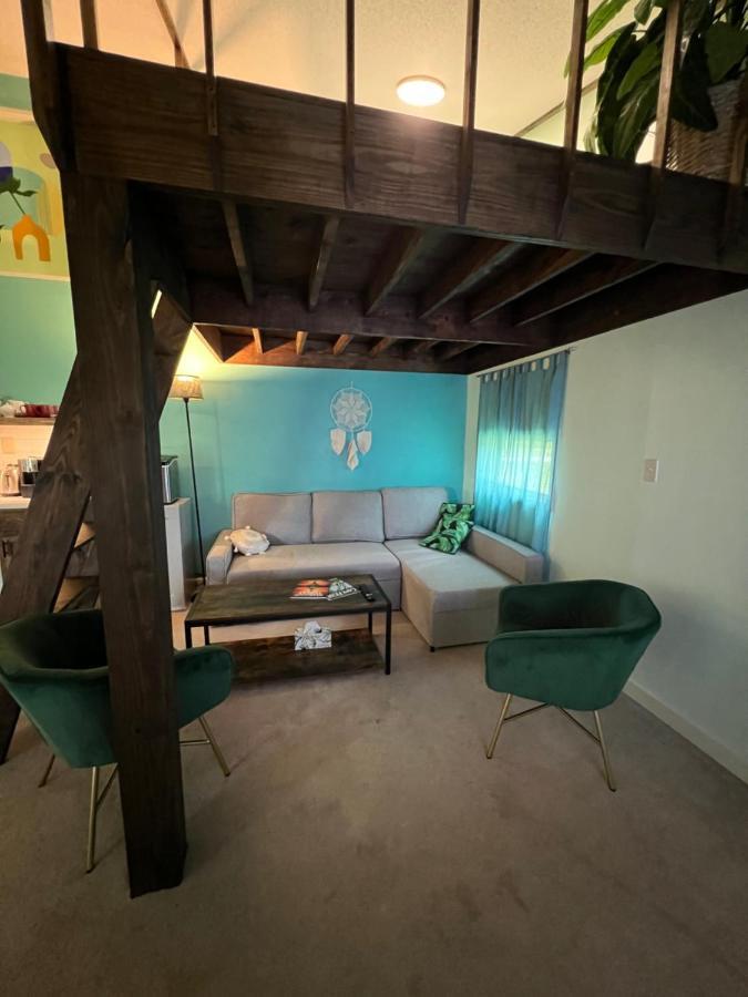 Cozy Loft With Parking And Private Patio W/ Grill Apartment Wilmington