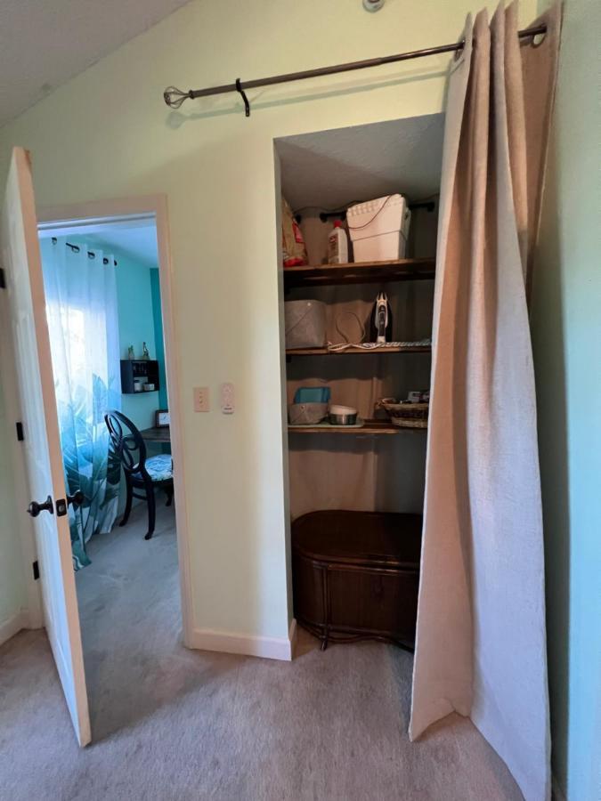 Apartment Cozy Loft With Parking And Private Patio W/ Grill *